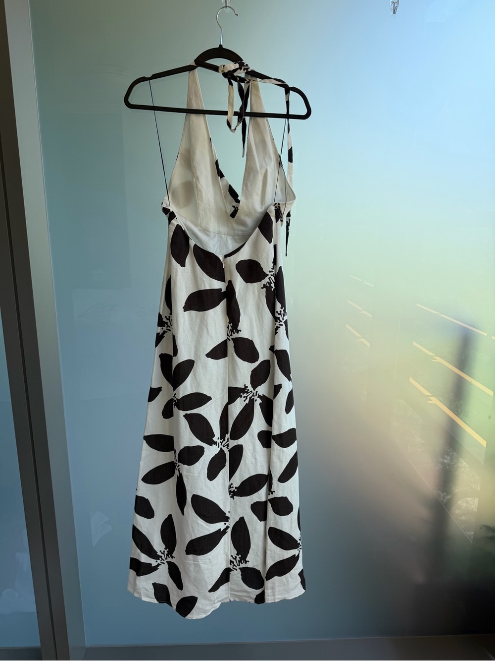 Significant Other Linen Summer Maxi Dress - Picture 3 of 4